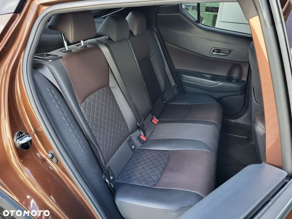 Toyota C-HR 1.8 Hybrid Prestige - 23