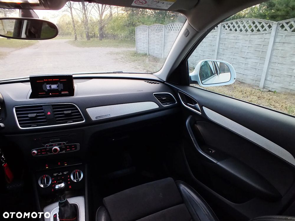 Audi Q3 - 17