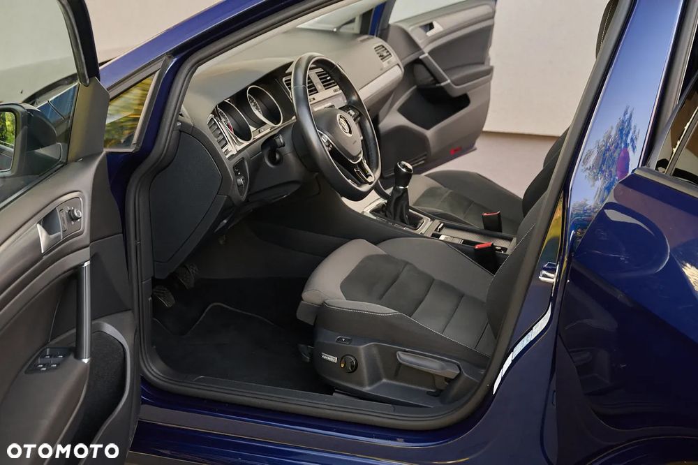Volkswagen Golf VII 1.6 TDI BMT Highline - 17