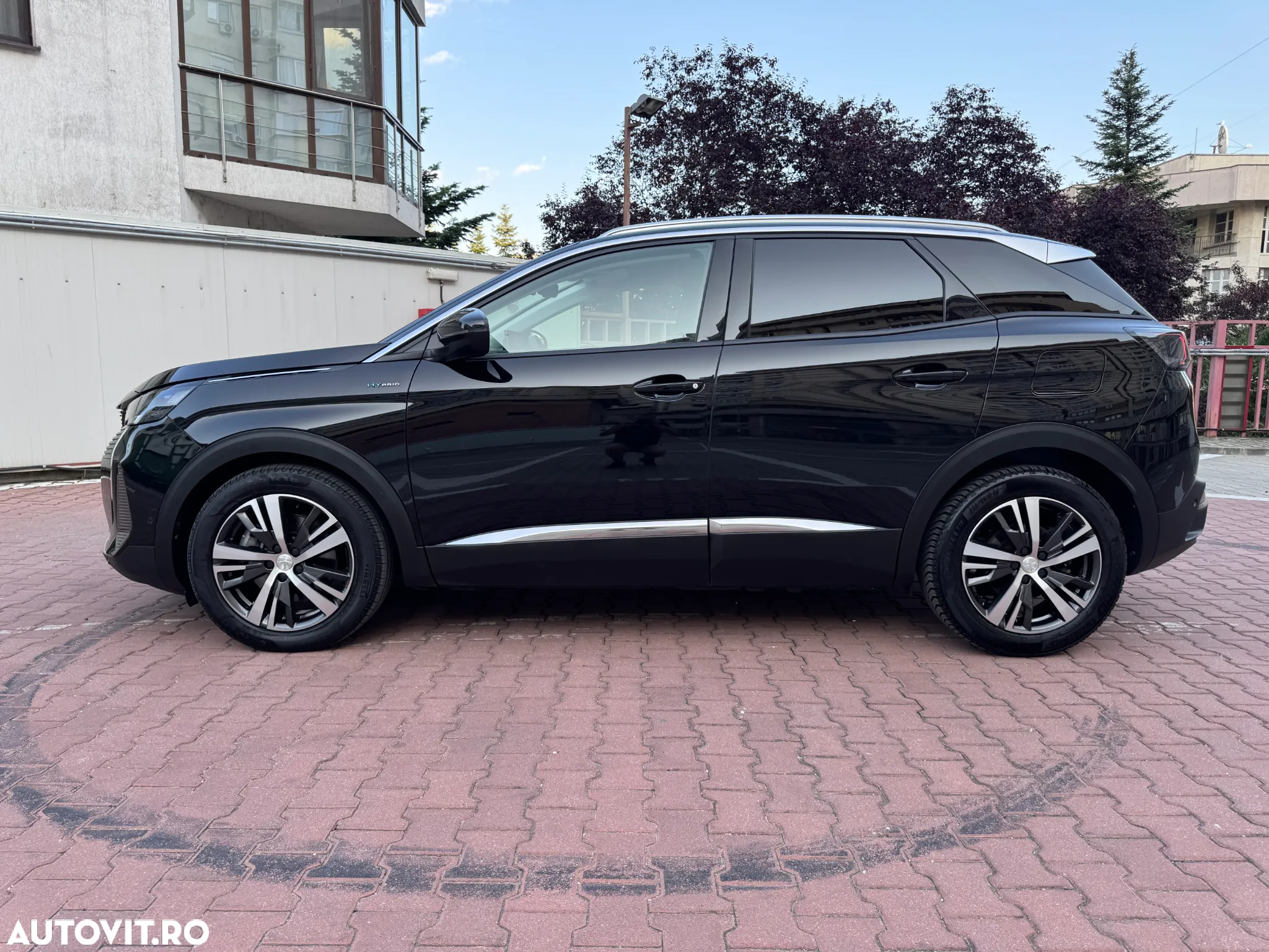 Peugeot 3008 Plug-In Hybrid 225 e-EAT8 Allure Pack - 9