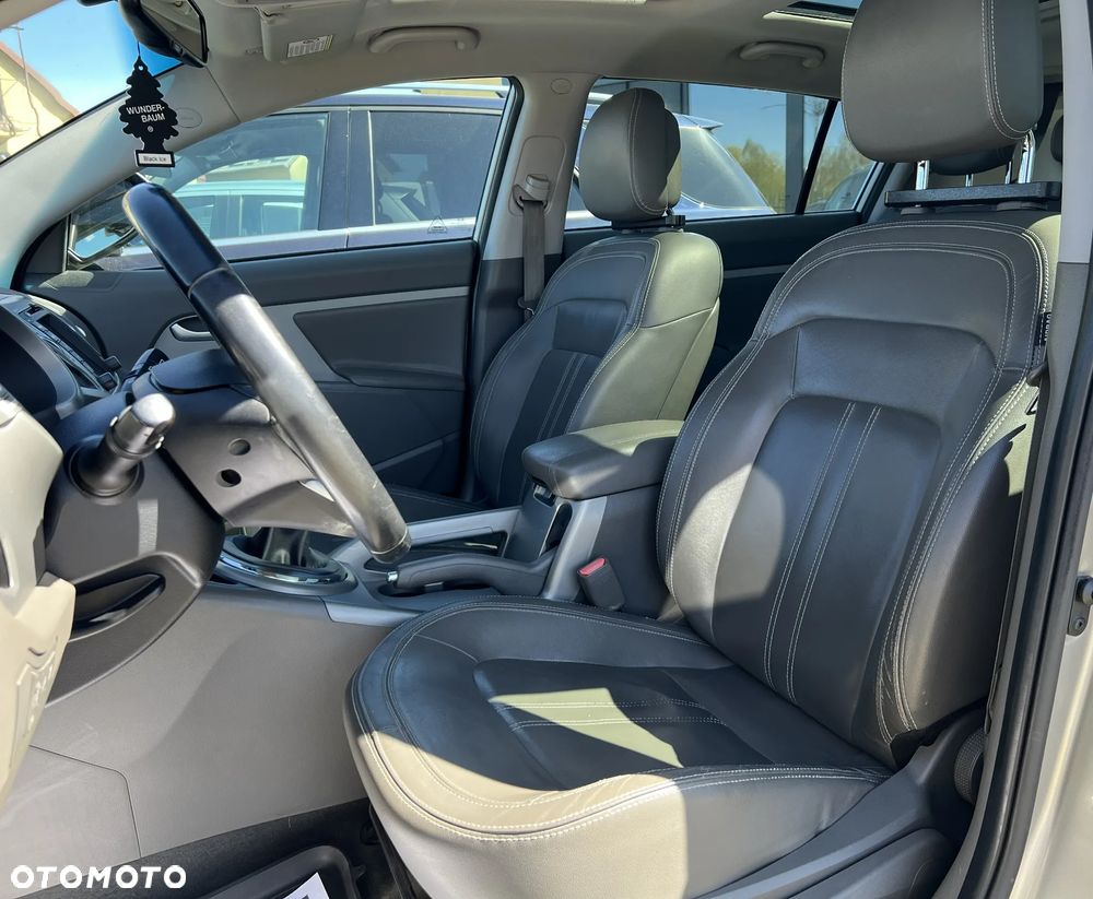 Kia Sportage 2.0 CRDI 4WD Vision - 17