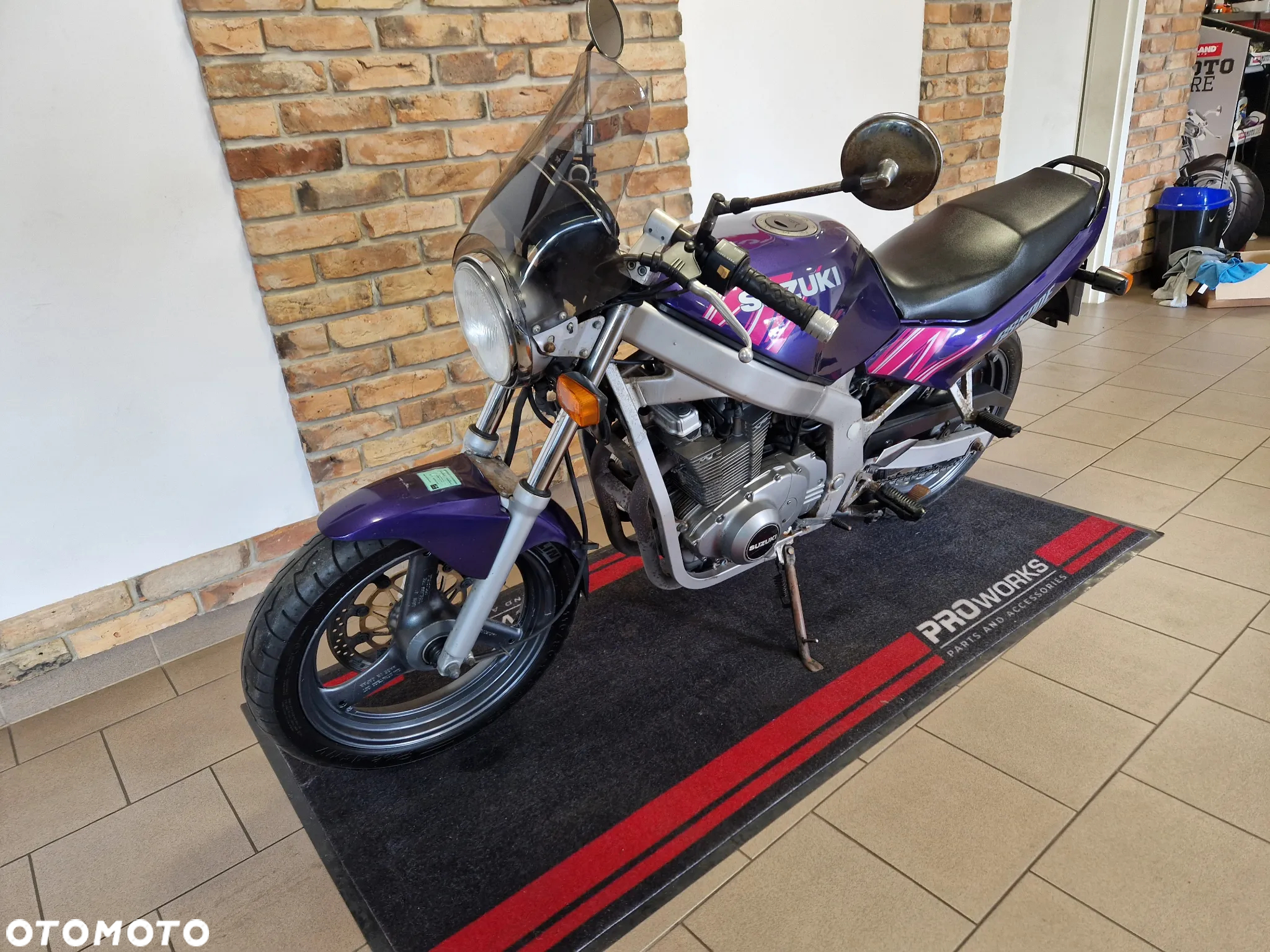 Suzuki GS - 5