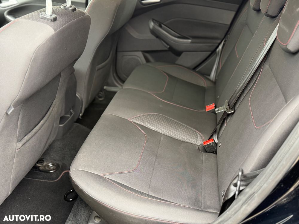 Ford Focus Turnier 1.5 EcoBoost Start-Stopp-System ST-Line - 10