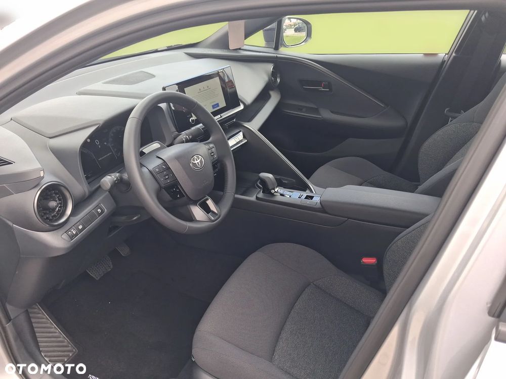 Toyota C-HR - 13