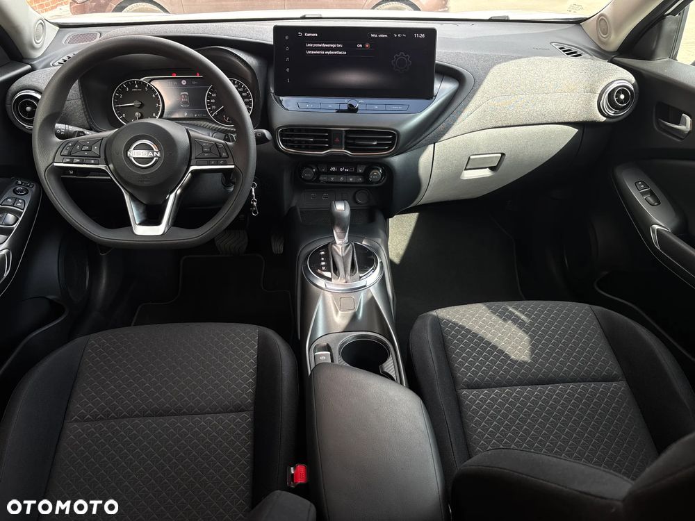 Nissan Juke 1.0 DIG-T Acenta DCT - 24