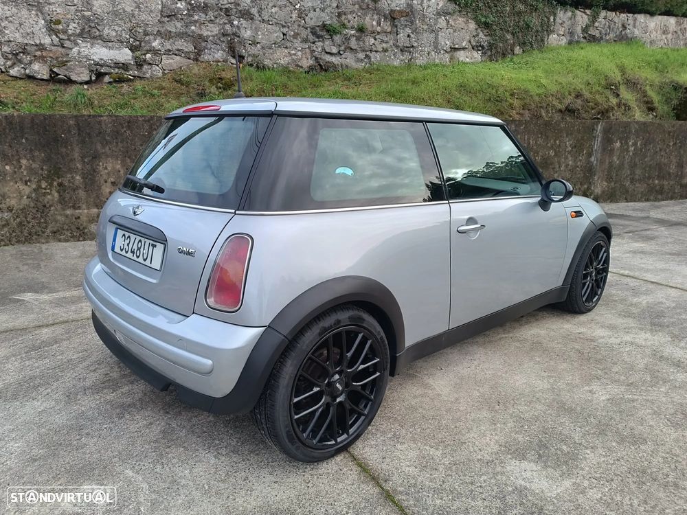 MINI 3 Portas One 1.6 - 7
