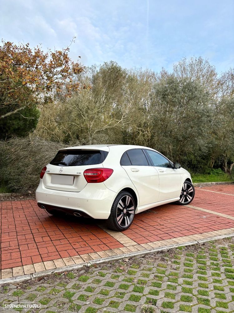 Mercedes-Benz A 180 CDI AMG Line - 3