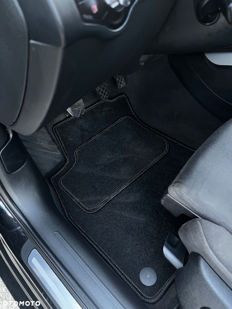 Audi A4 Avant 2.0 TDI - 24