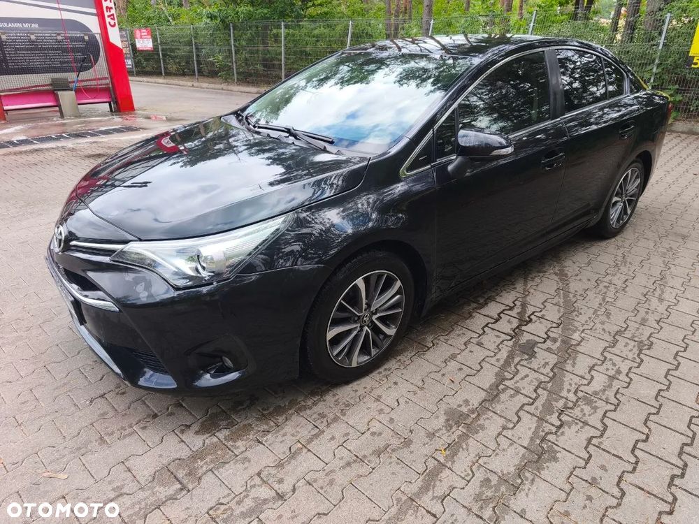 Toyota Avensis 1.8 Premium - 2