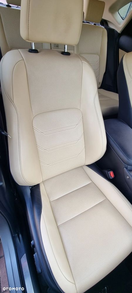 Lexus NX 300h Prestige AWD - 17