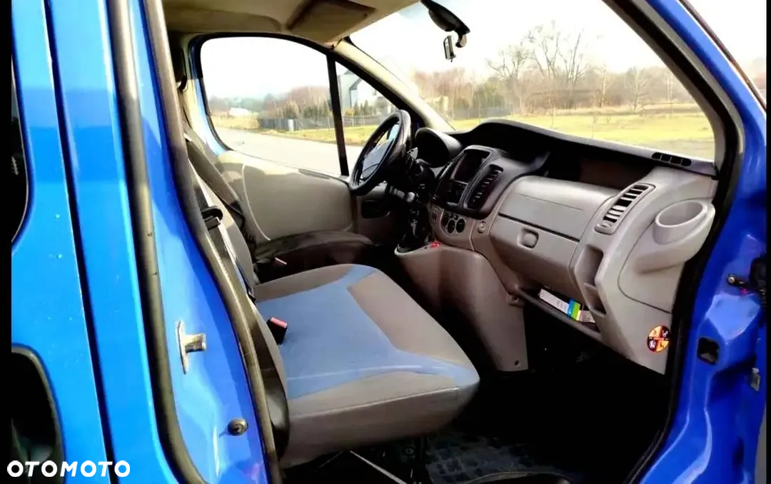 Renault Trafic - 6