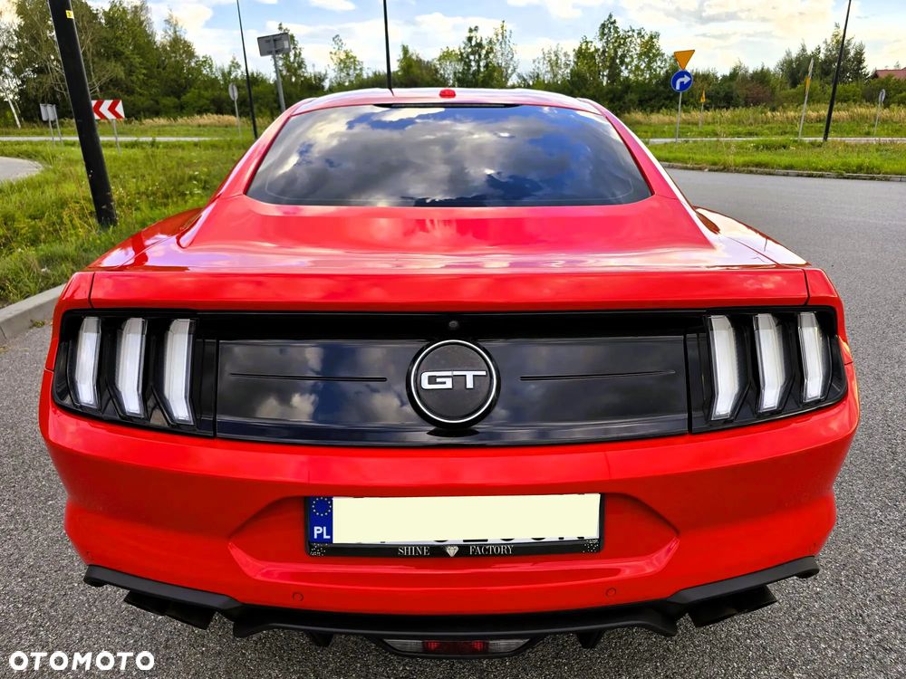 Ford Mustang - 7