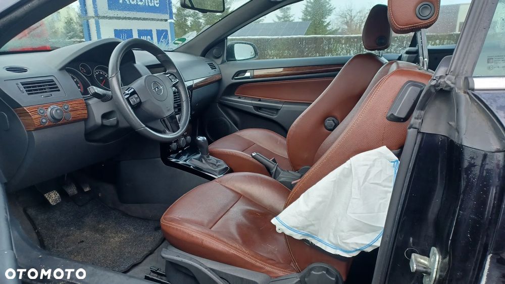 Opel Astra 1.8 Sport - 9