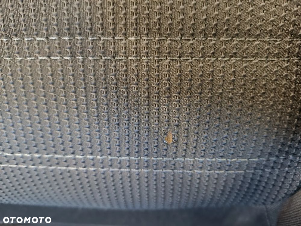 Opel Insignia A. Sprzedam fotele, kanapę tył, boczki. - 6