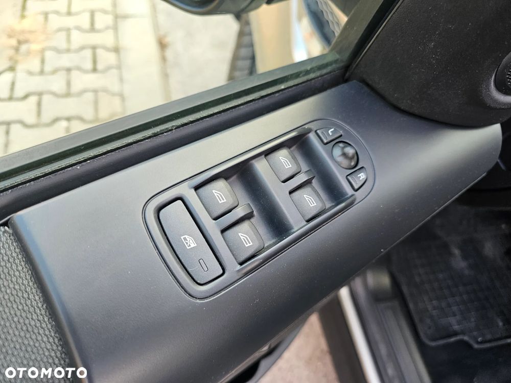 Land Rover Freelander II 2.2 TD4 S - 34