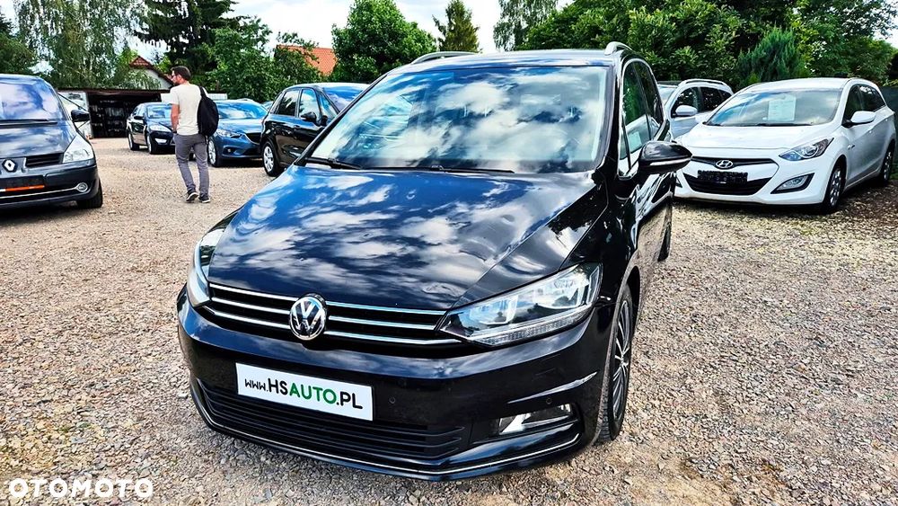 Volkswagen Touran - 2