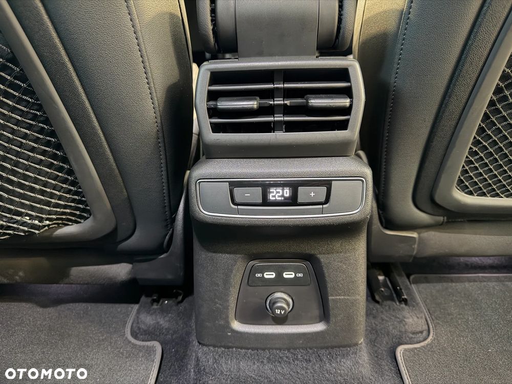 Audi Q4 e-tron 50 77kWh Quattro S Line - 23