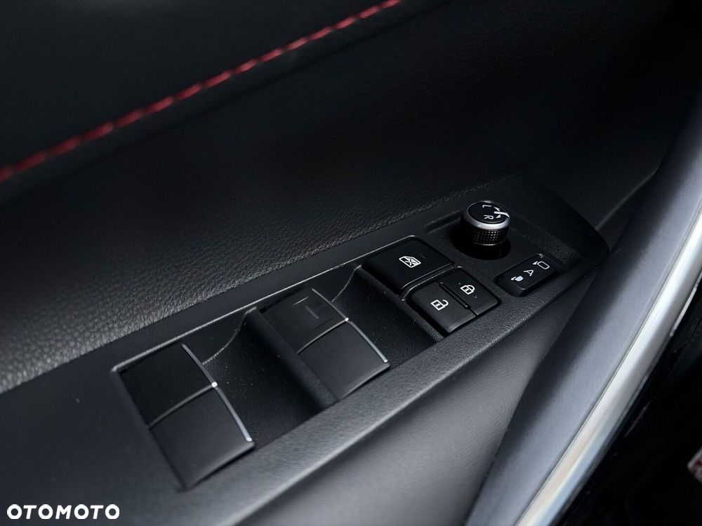 Toyota Corolla - 30