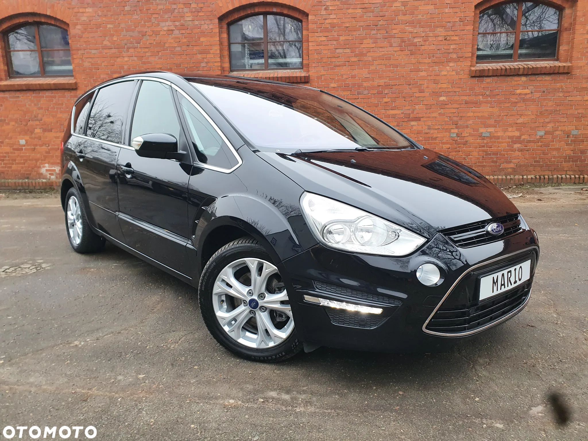 Ford S-Max 2.0 TDCi DPF Titanium - 1