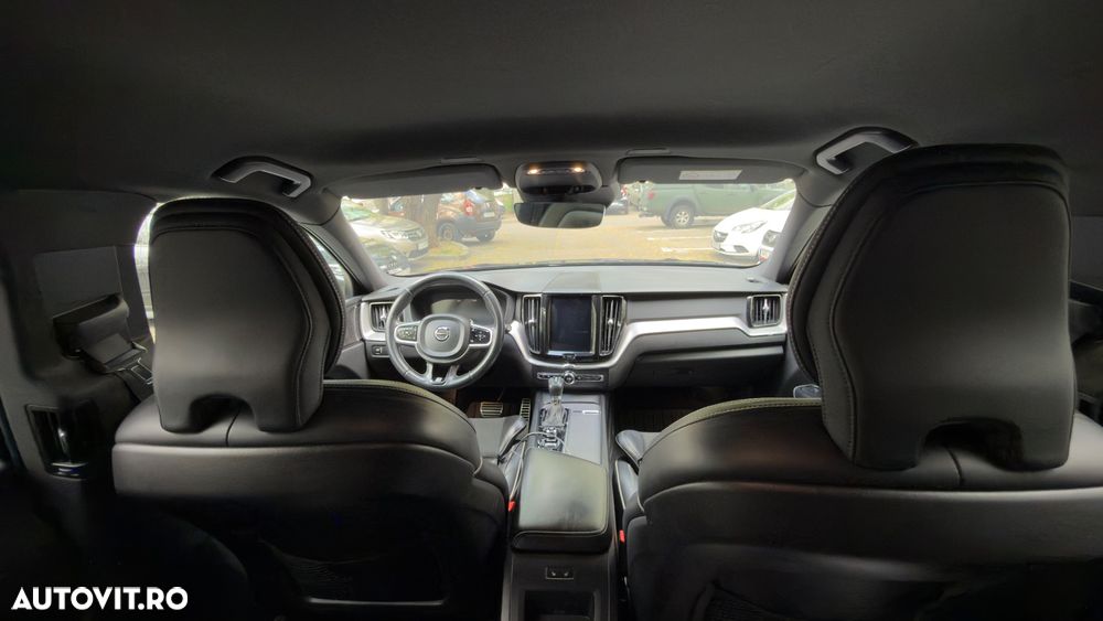 Volvo XC 60 D4 R-Design - 30