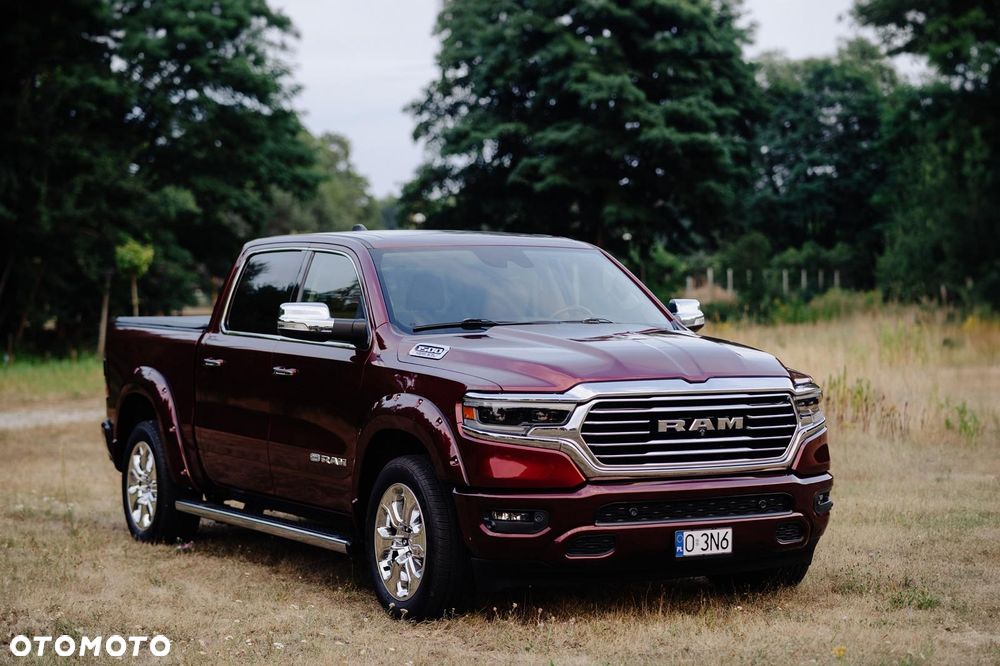 RAM 1500 5.7 eTorque Crew Cab Shortbed Longhorn Chrome - 2