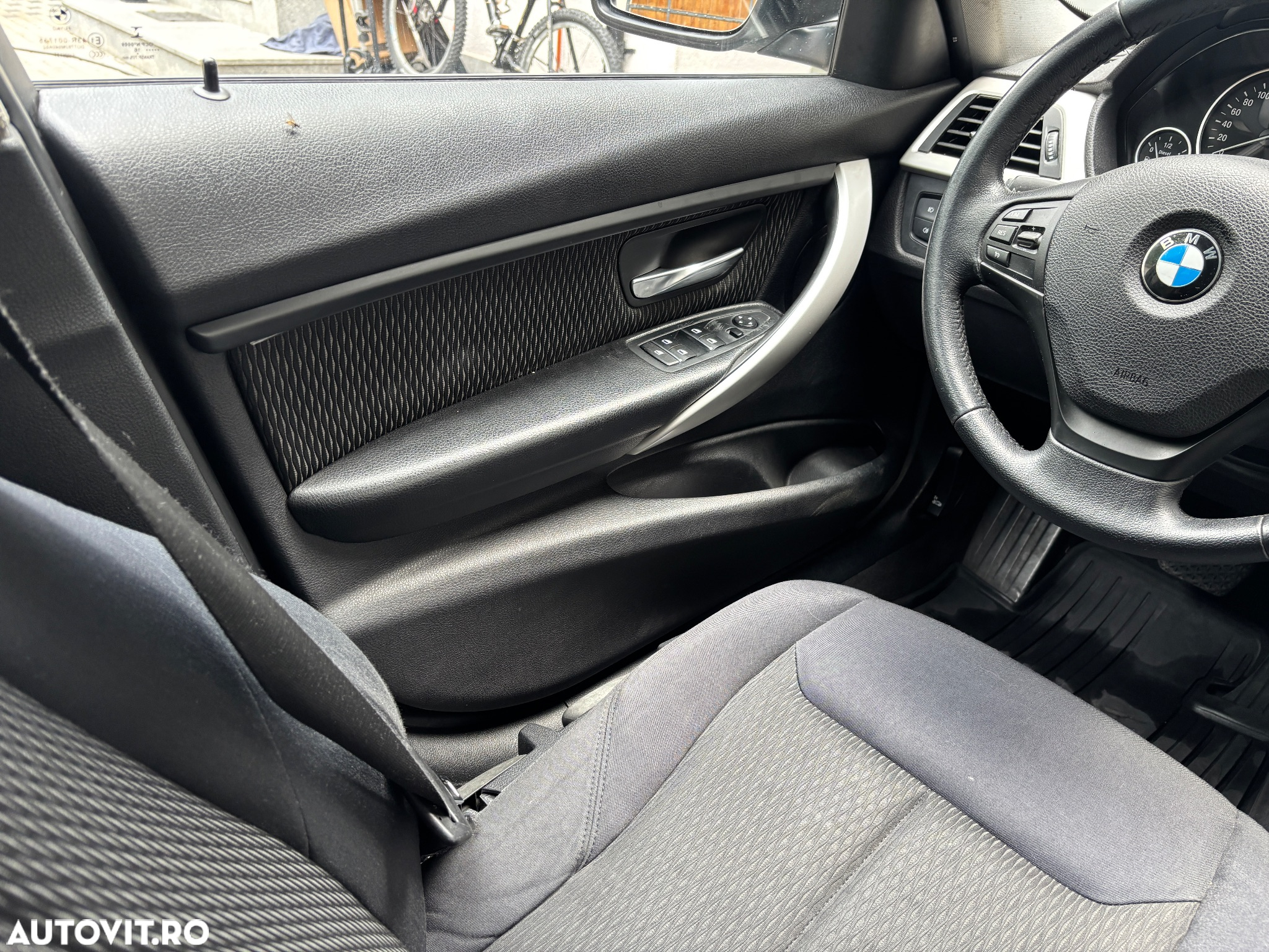 BMW Seria 3 318d Touring Aut. - 5