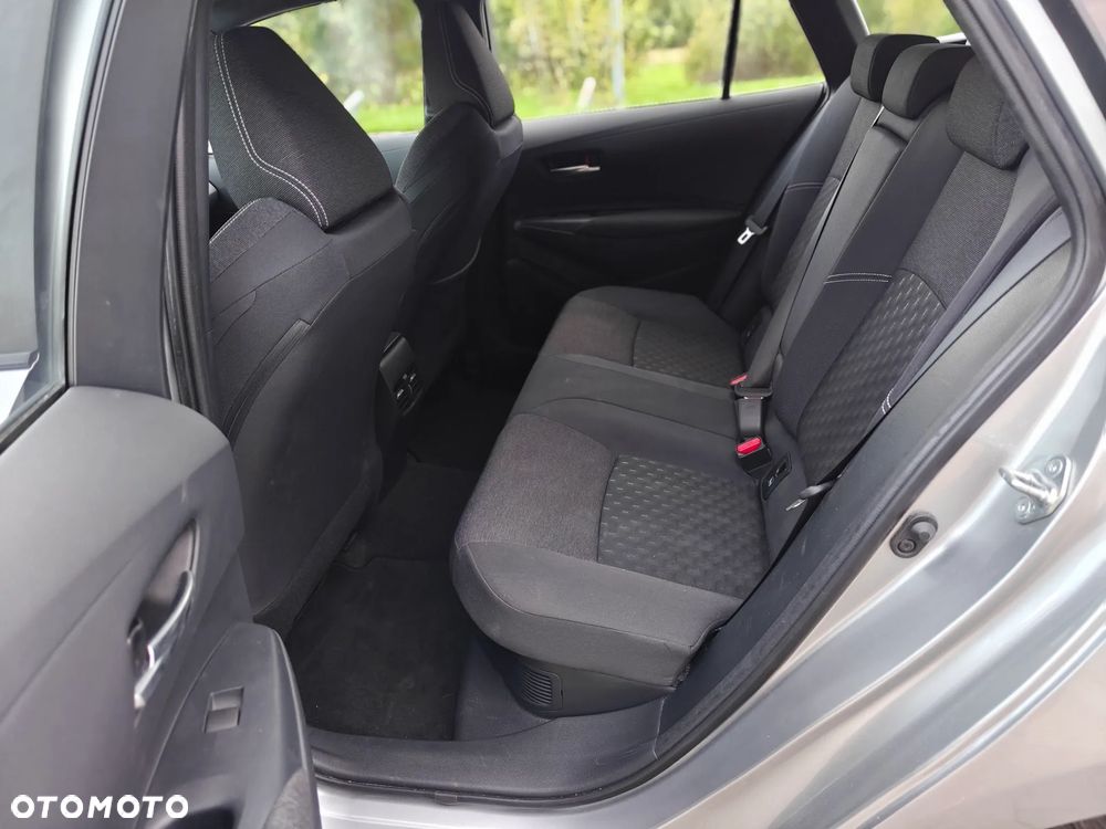 Toyota Corolla 1.8 Hybrid - 15