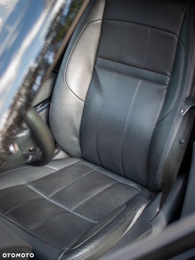 Land Rover Range Rover Evoque P250 SE - 34