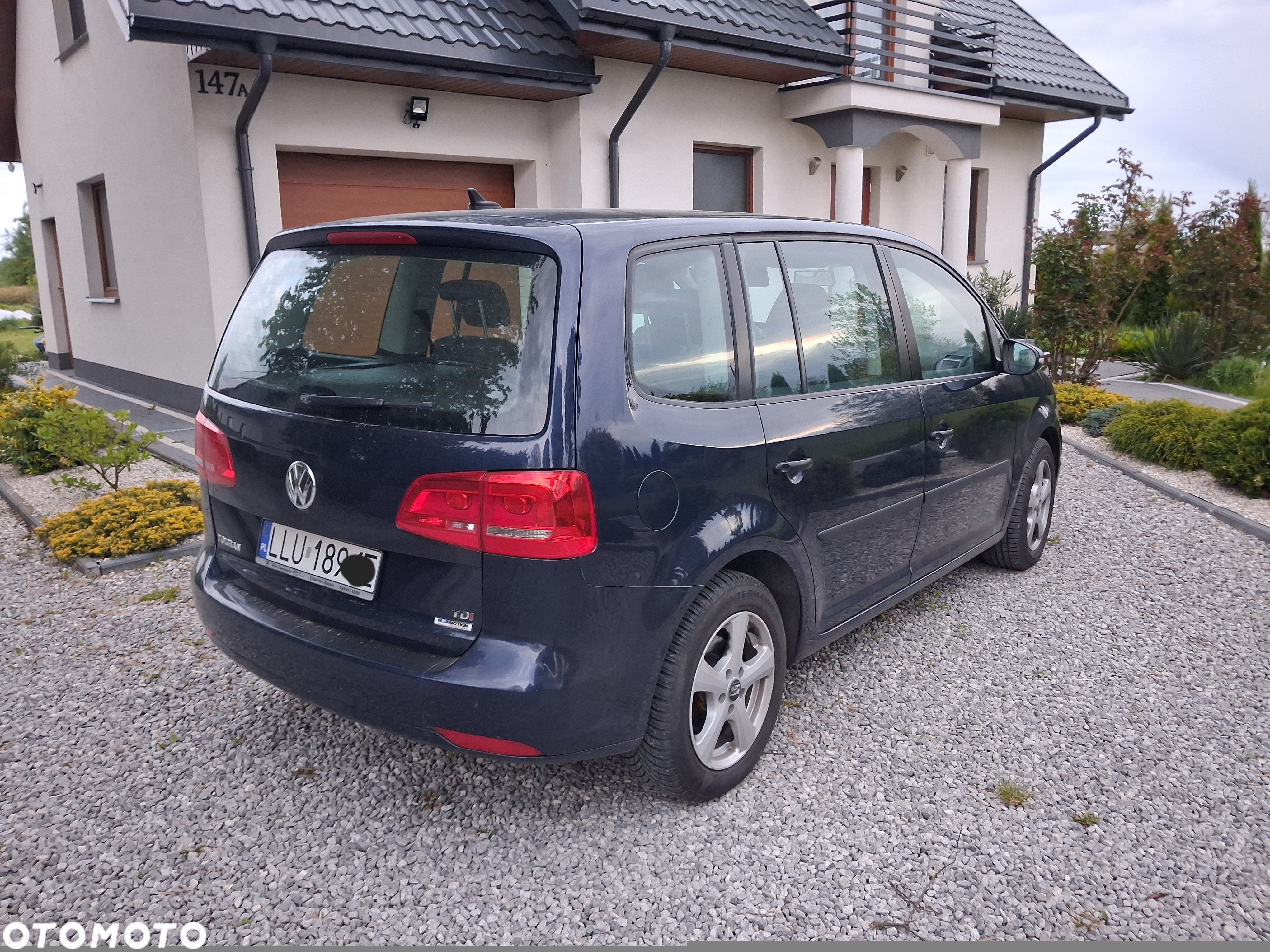Volkswagen Touran 1.6 TDI BMT Comfortline - 8