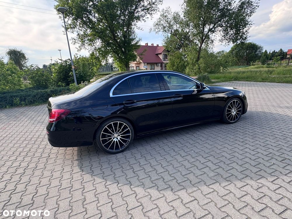 Mercedes-Benz Klasa E 200 d 9G-TRONIC - 11