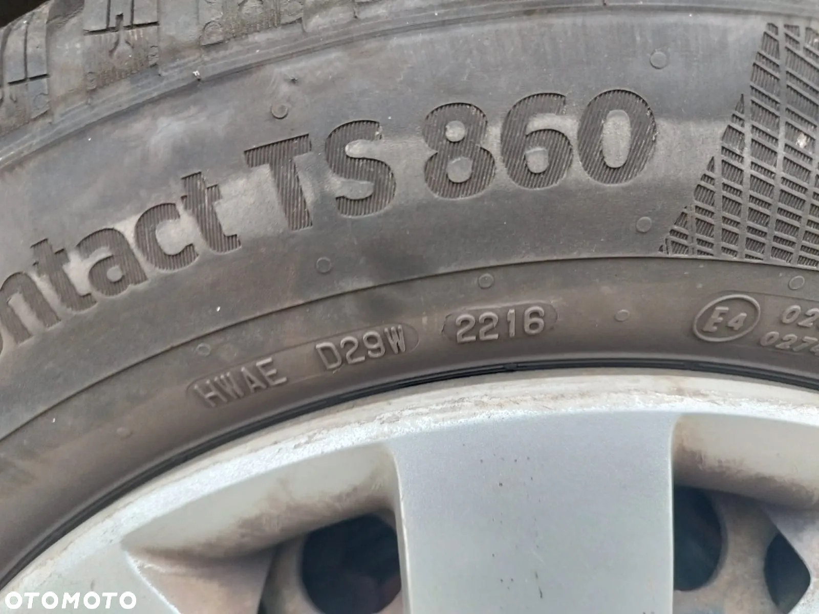 Volkswagen Passat - 28