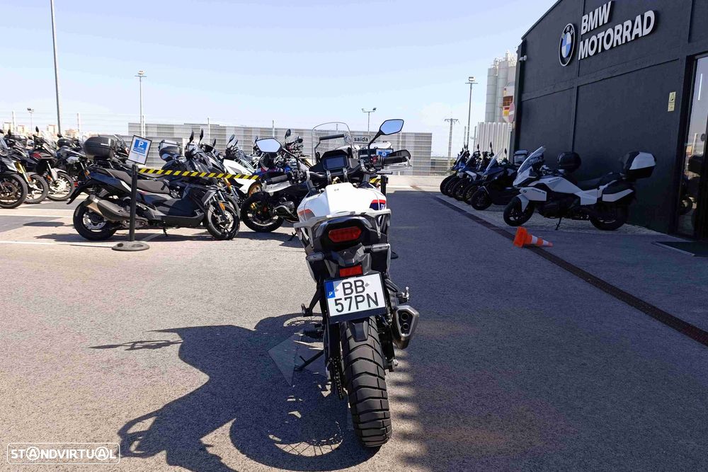 Honda Transalp 750 - 4