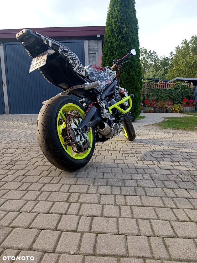 Triumph Speed Triple - 4