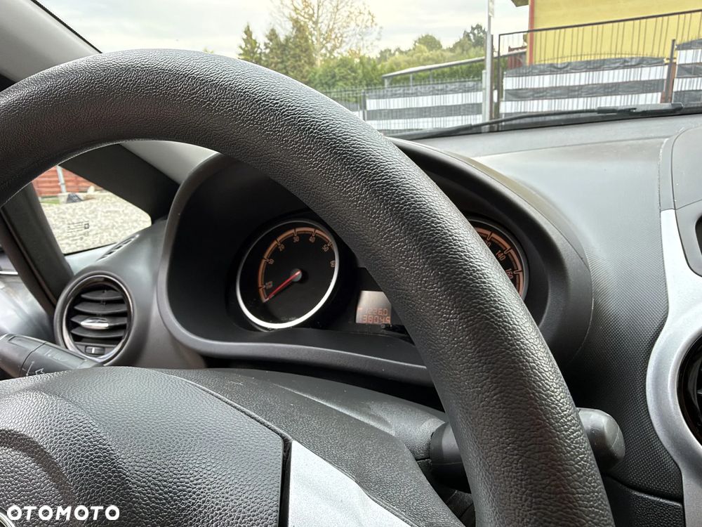 Opel Corsa 1.2 16V Enjoy - 20