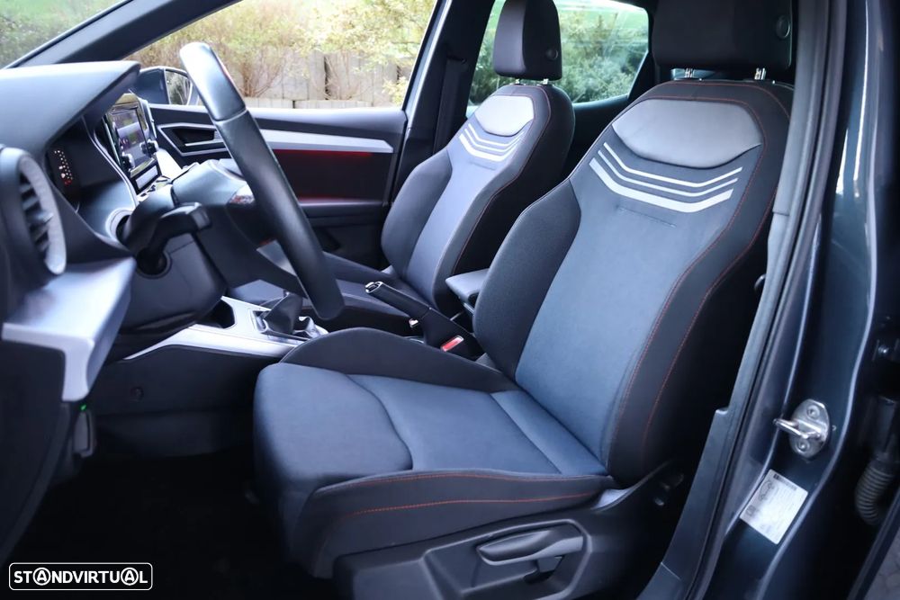 SEAT Arona 1.0 TSI FR - 43