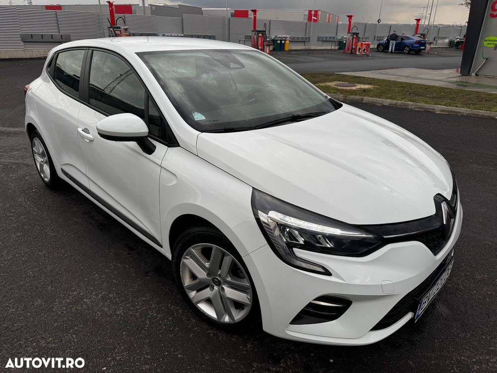 Renault Clio E-TECH Hybrid 140 ZEN - 8