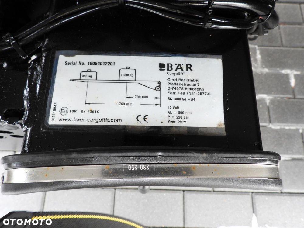 Iveco DAILY 72C18 CHŁODNIA KONTENER -10*C WINDA 9 PALET ZASILANIE 230V TEMPOMAT NAWIGACJA PNEUMATYKA AUTOMAT HI-MATIC BLIŹNIACZE KOŁA KLIMATYZACJA  180KM - 28