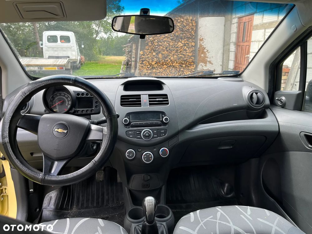 Chevrolet Spark - 8