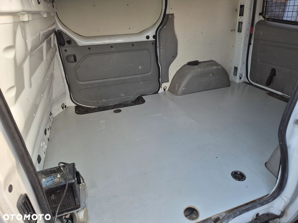 Opel VIVARO - 8