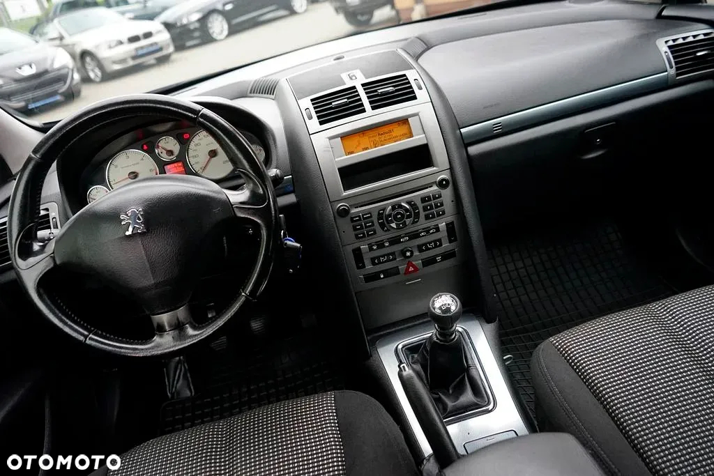 Peugeot 407 SW HDi 135 - 24