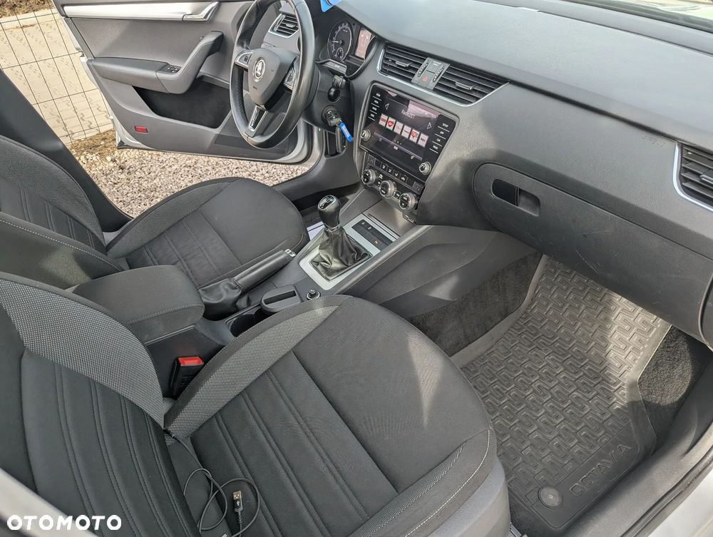 Skoda Octavia - 15