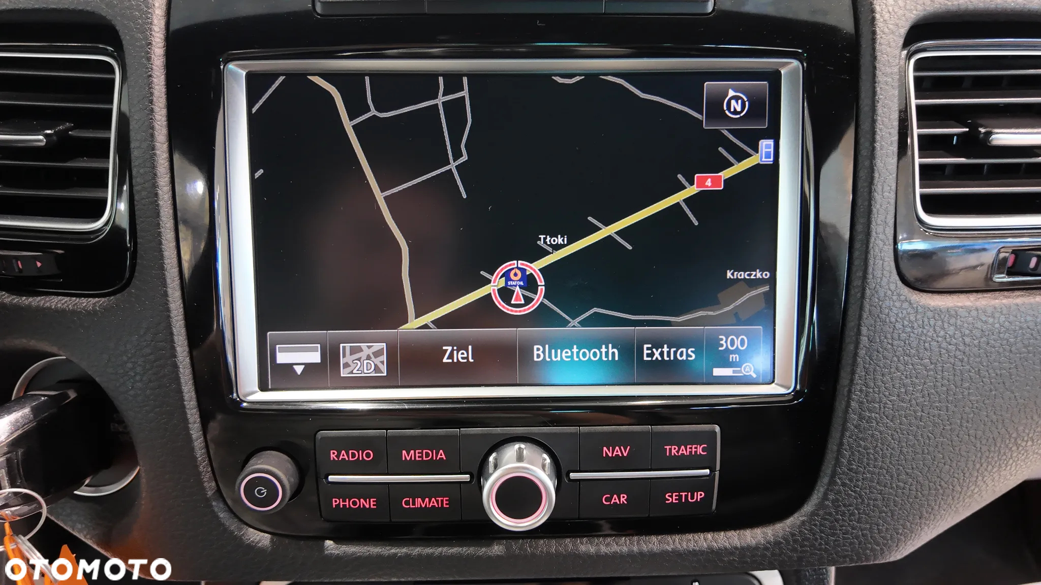 Volkswagen Touareg 3.0 Hybrid Automatik - 26