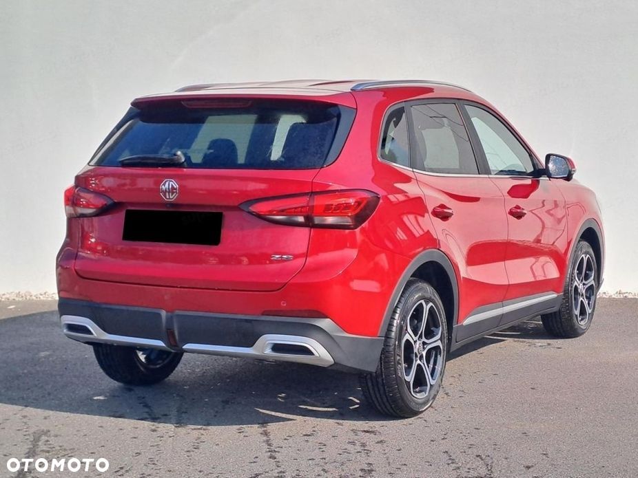 MG ZS Hybrid+ - 7