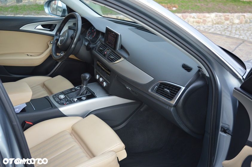 Audi A6 Avant - 13