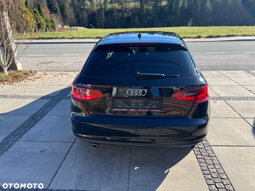 Audi A3 Sportback - 6