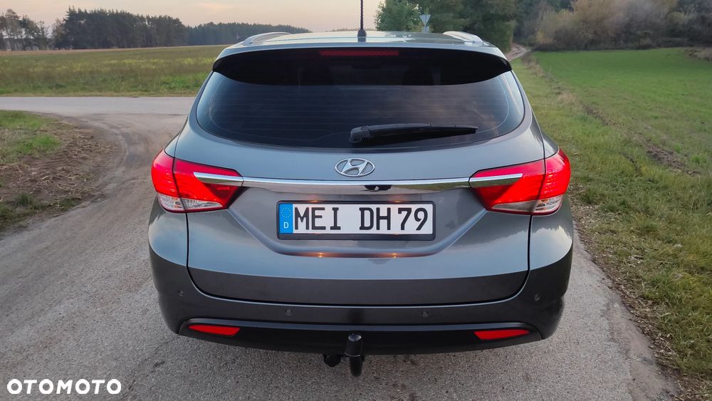 Hyundai i40 Kombi 1.7 CRDi Premium - 13