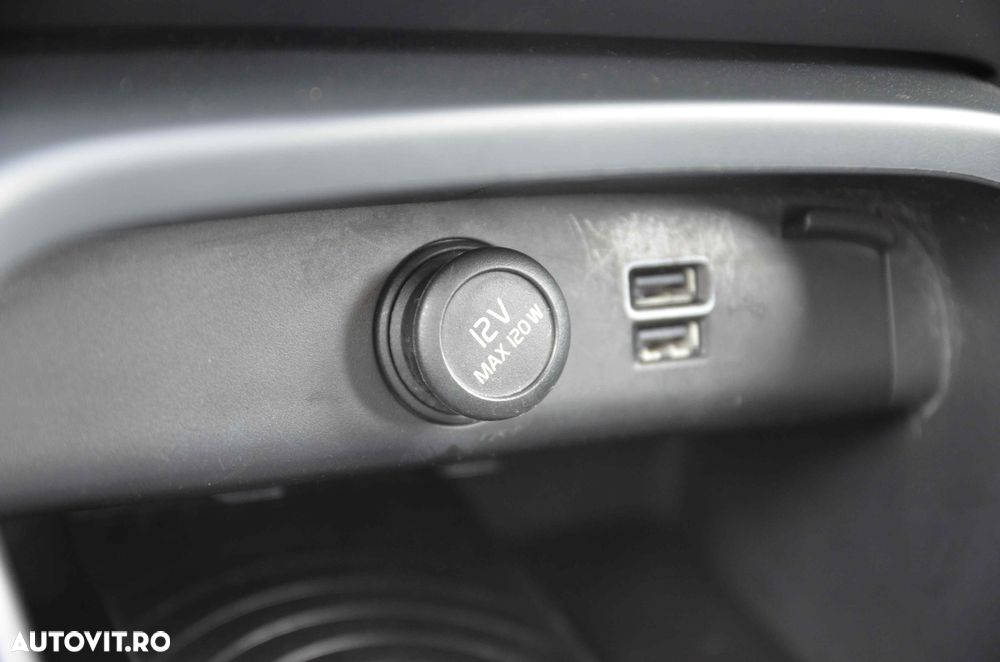 Volvo XC 40 D3 Geartronic Momentum - 34