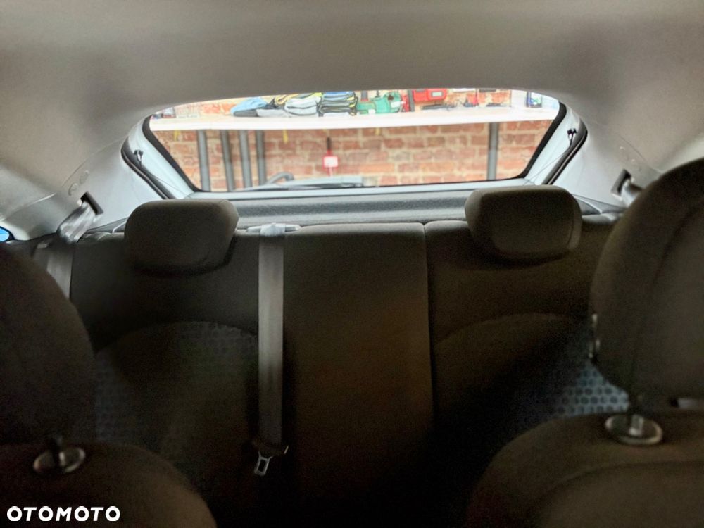 Opel Corsa 1.4 Edition - 28