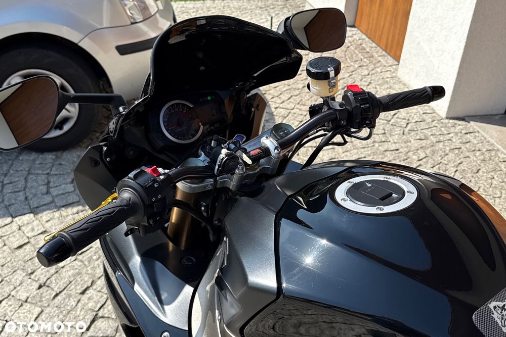 Suzuki GSX-R - 27