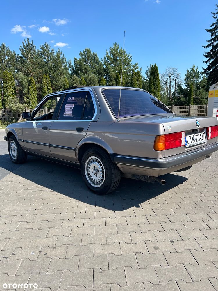 BMW Seria 3 - 4